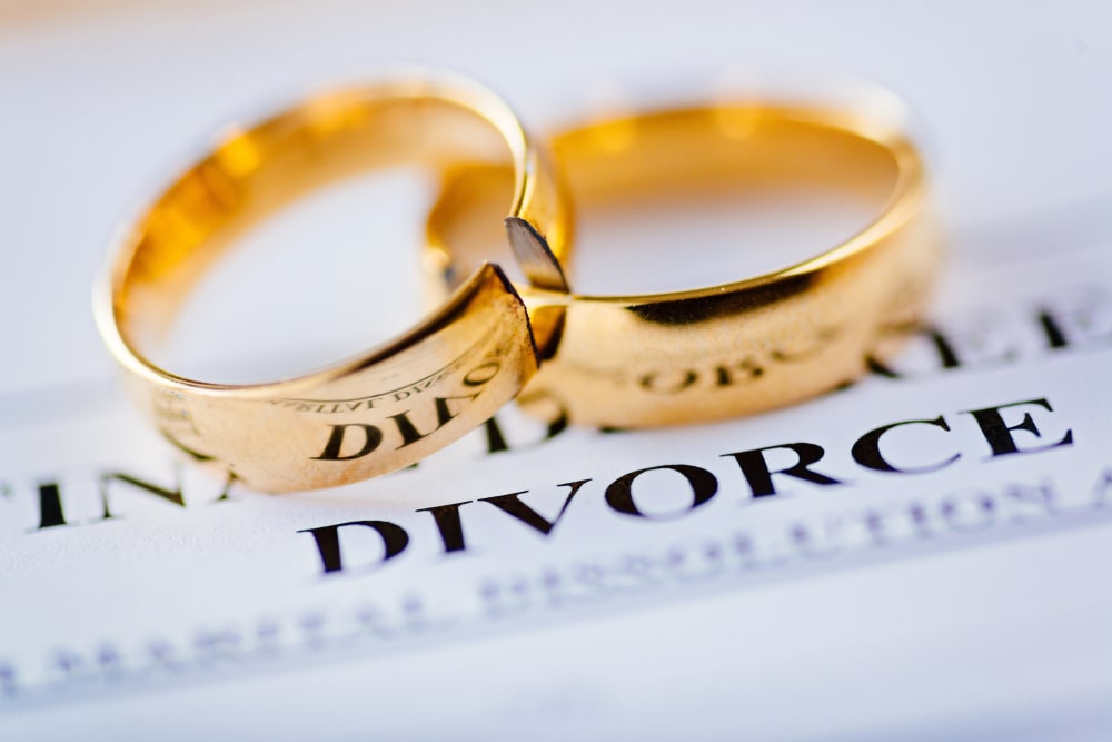 Divorce Lawyers - Jones Divorce & Family Law
